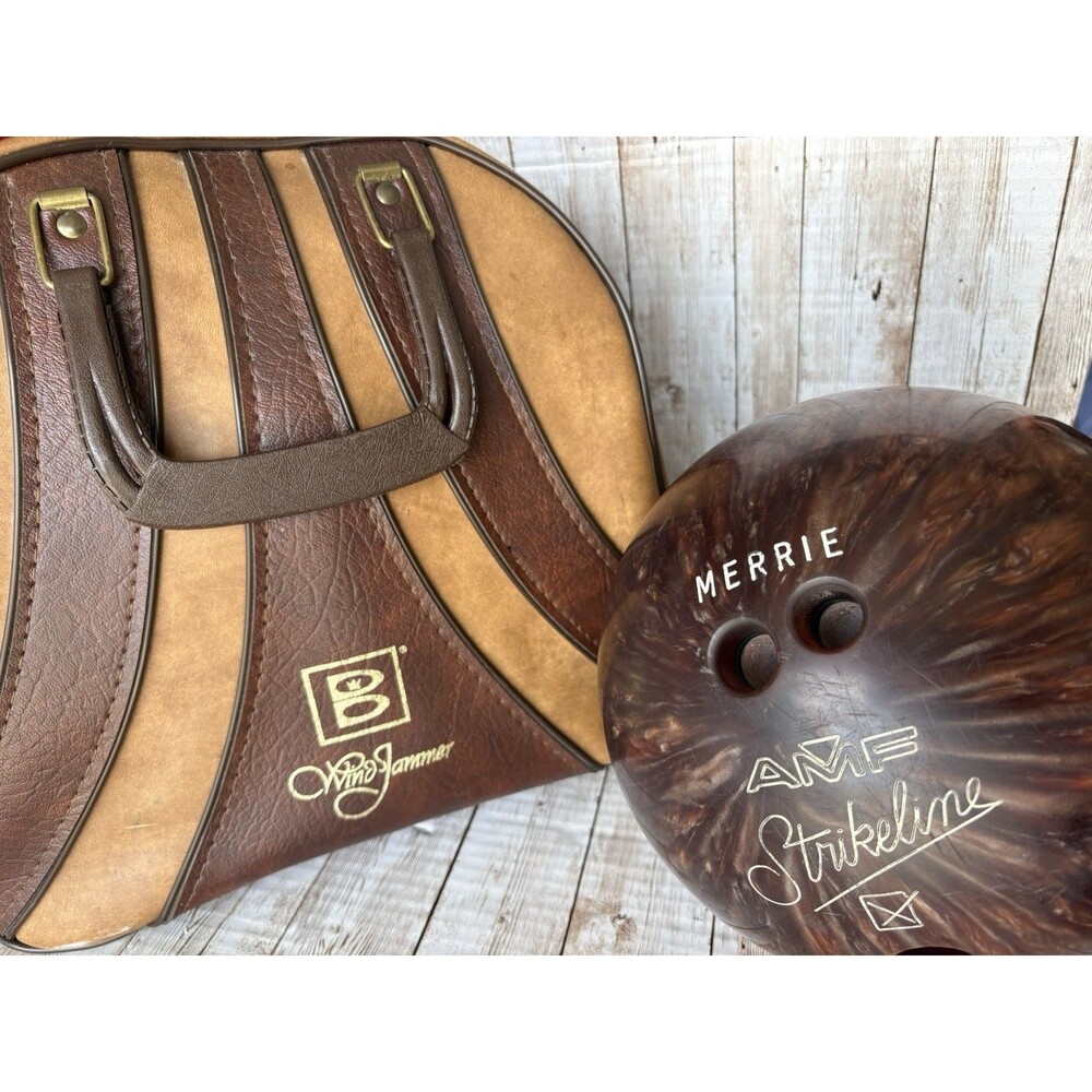 Brunswick Wind Jammer Vintage Bowling Ball Bag Metal Rack Two Tone Brown W/Ball